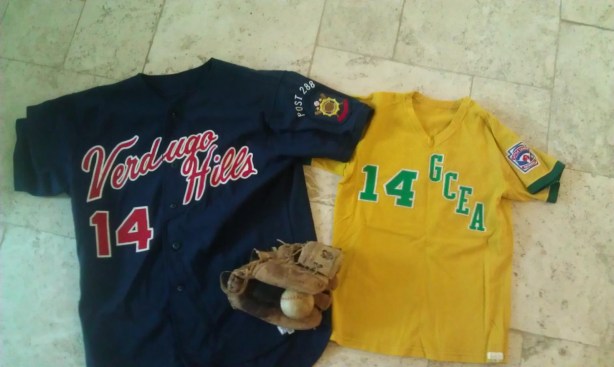 Jerseys & Glove